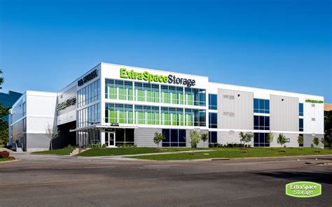 extraspace storage reviews|public storage vs extra space.